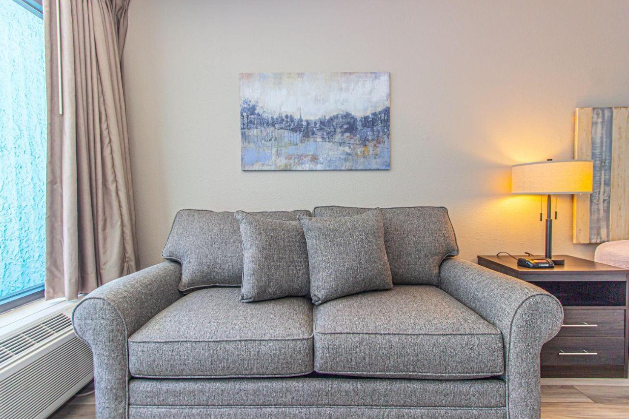 Landmark Resort King Suite Unit 710 Beautifully Updated Sleeps 4 Myrtle Beach Pokoj fotografie
