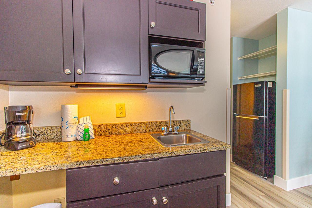 Landmark Resort King Suite Unit 710 Beautifully Updated Sleeps 4 Myrtle Beach Pokoj fotografie
